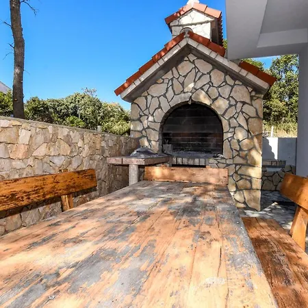 Appartement With A Parking Space Mandre, Pag - 18839