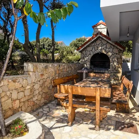 With A Parking Space Mandre, Pag - 18839 Apartament