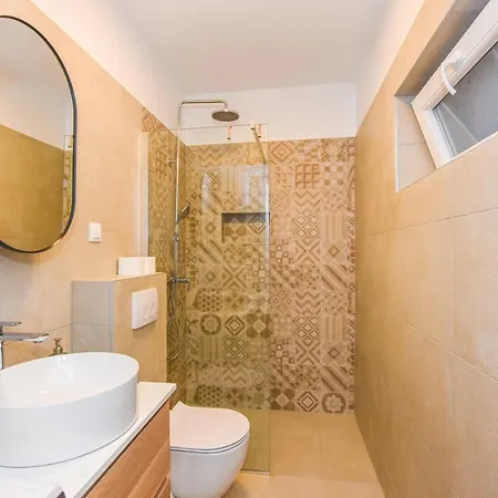 Apartament With A Parking Space Mandre, Pag - 18839 *